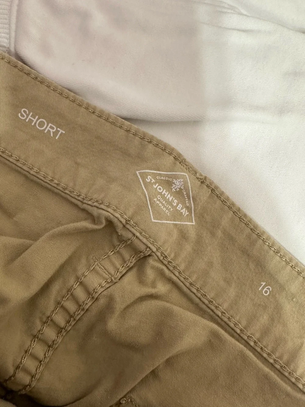 St. John's Bay Olive Green Women's Casual‎ Bermuda Shorts size 16